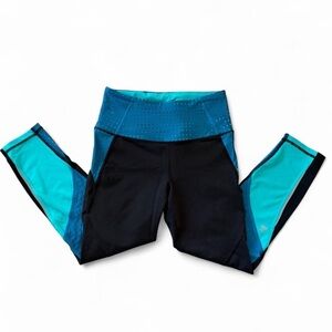 Victoria's Secret Women’s Teal and Black Capri Leggings